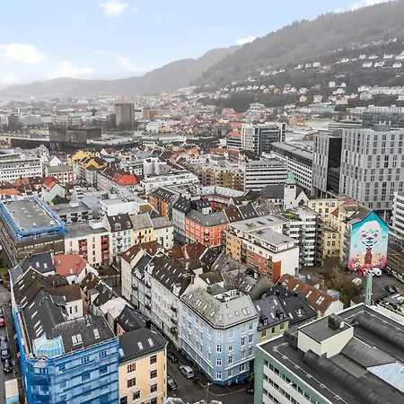 Large 4br In Quiet Nygaard Appartamento Bergen