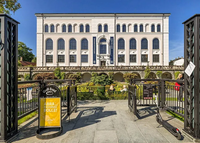 Daire Large 4br In Quiet Nygaard Bergen