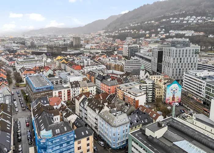 Large 4br In Quiet Nygaard Appartamento Bergen