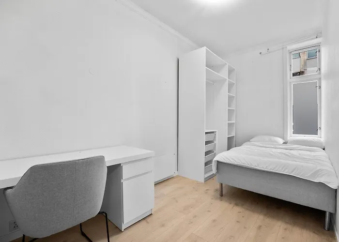 Daire Large 4br In Quiet Nygaard *